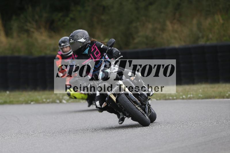 /30 23.06.2025 Get Faster Caremotion ADR/Rider Academy gruen/4
